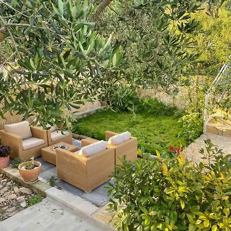 Beautiful With Balcony & Sea View Appartement